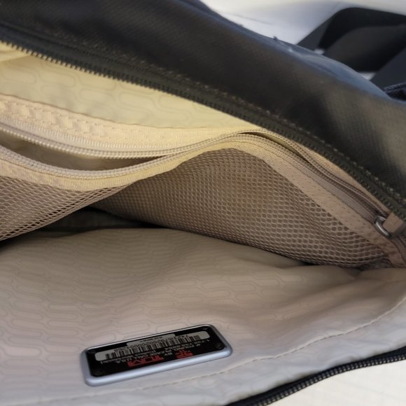 Tumi Tech Black Yellow Gold McKenna Flap Body Bag Crossbody Adjustable Strap - Picture 8 of 16